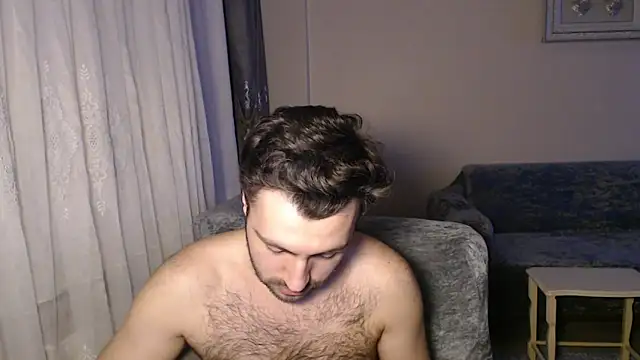 handsomeee04 online show from 10, 3, 2026