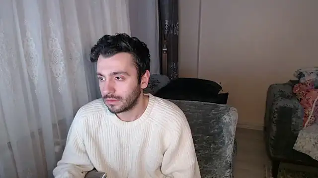 Snapshot of handsomeee04 chatting on 18, 4, 2026 handsomeee04 online show from 18, 4, 2026