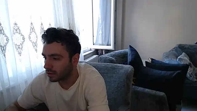 Snapshot of handsomeee04 chatting on 25, 5, 2026 handsomeee04 online show from 25, 5, 2026