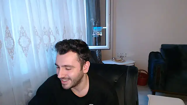 Snapshot of handsomeee04 chatting on 27, 5, 2026 handsomeee04 online show from 27, 5, 2026