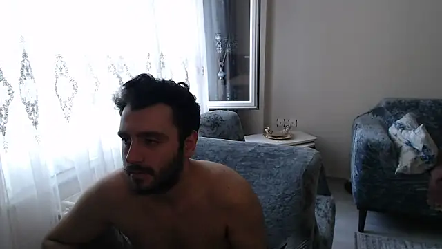 Snapshot of handsomeee04 chatting on 9, 6, 2026 handsomeee04 online show from 9, 6, 2026