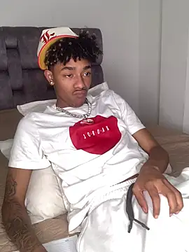 Boy cock18 online show from 8, 3, 2025