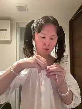 catianya online show from 16, 4, 2026