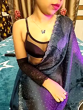 Little  Lia online show from 20, 2, 2025