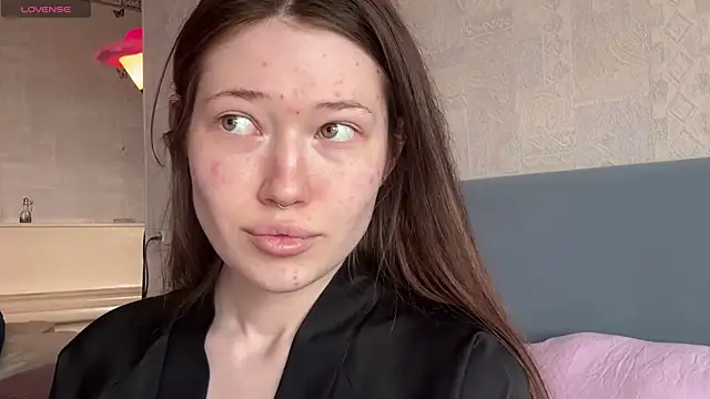 eva varnerr online show from 13, 4, 2026