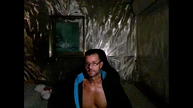 Snapshot of Marieettee chatting on 27, 12, 2024 Marieettee online show from 27, 12, 2024