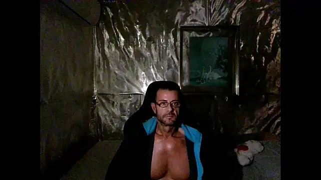 Snapshot of Marieettee chatting on 27, 12, 2024 Marieettee online show from 27, 12, 2024