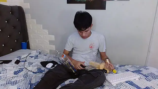 andy dan18 online show from 9, 9, 2025