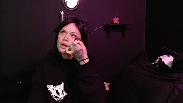 rousstattoo online show from 19, 12, 2025