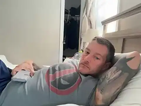 Snapshot of moon-boy chatting on 12, 9, 2025 moon-boy online show from 12, 9, 2025