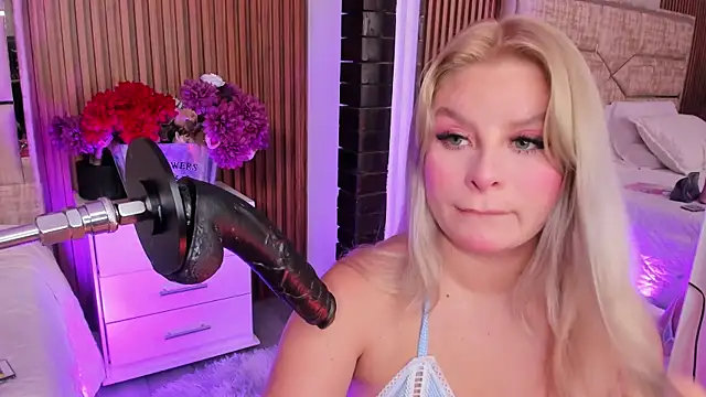 Snapshot of LolaAngellx chatting on 18, 4, 2026 LolaAngellx online show from 18, 4, 2026