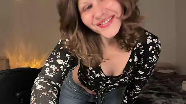 leahsparkles online show from 28, 4, 2026