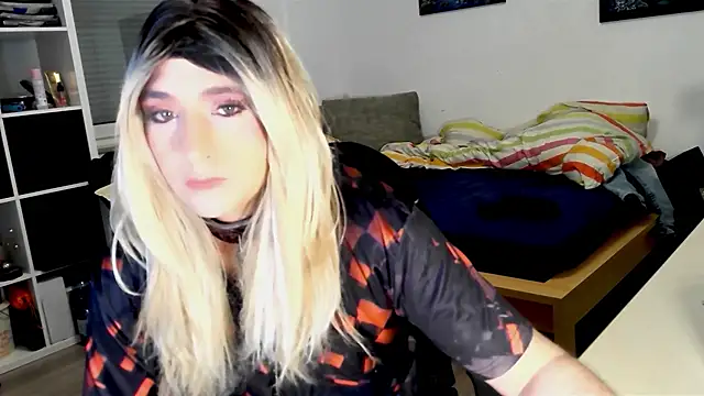 DYasmin69 online show from 8, 3, 2025