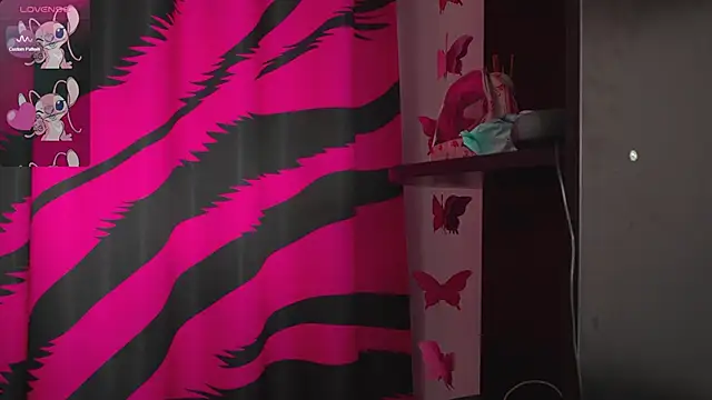 Snapshot of Vasya_Sylvia chatting on 7, 11, 2025 Vasya Sylvia online show from 7, 11, 2025