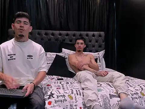 hell twink online show from 15, 2, 2026