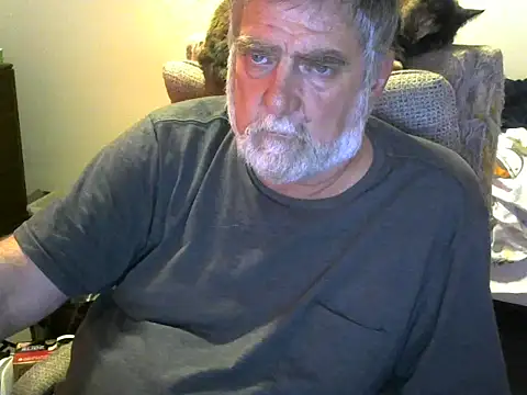 Snapshot of viejo_oso chatting on 29, 9, 2025 viejo oso online show from 29, 9, 2025