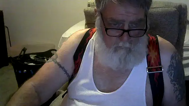 Snapshot of viejo_oso chatting on 13, 5, 2026 viejo oso online show from 13, 5, 2026