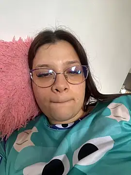 Snapshot of Sophia_cyrus11 chatting on 25, 12, 2024 Sophia cyrus11 online show from 25, 12, 2024