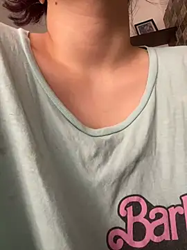 Snapshot of Sophia_cyrus11 chatting on 23, 2, 2025 Sophia cyrus11 online show from 23, 2, 2025