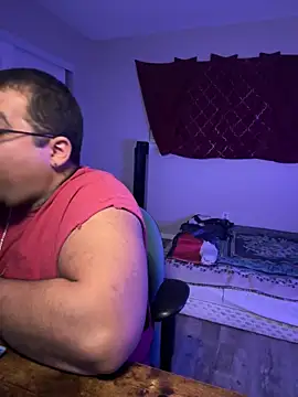 Snapshot of cloudy_couple444 chatting on 25, 12, 2024 cloudy couple444 online show from 25, 12, 2024