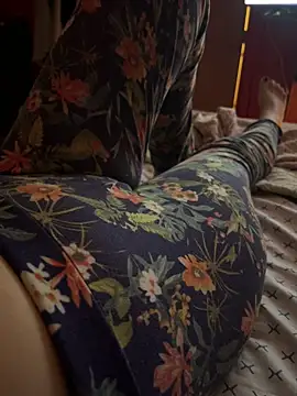 Snapshot of Gaby_kat chatting on 13, 3, 2025 Gaby kat online show from 13, 3, 2025