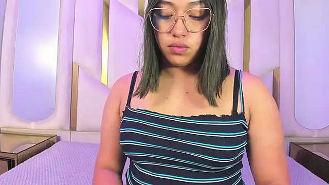 Snapshot of IsabellRodriguez18 chatting on 27, 3, 2026 IsabellRodriguez18 online show from 27, 3, 2026