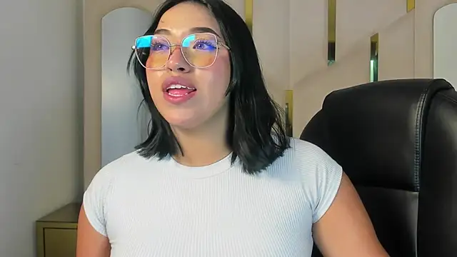 Snapshot of IsabellRodriguez18 chatting on 11, 5, 2026 IsabellRodriguez18 online show from 11, 5, 2026