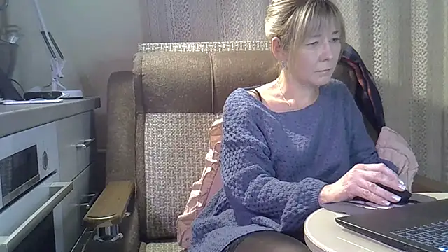 EllaJohnsonX online show from 18, 1, 2026