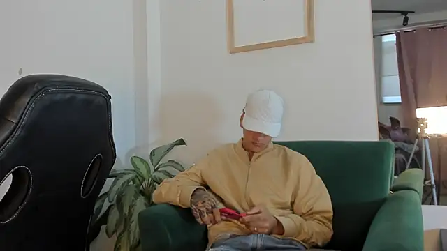 two milkyway online show from 21, 11, 2025