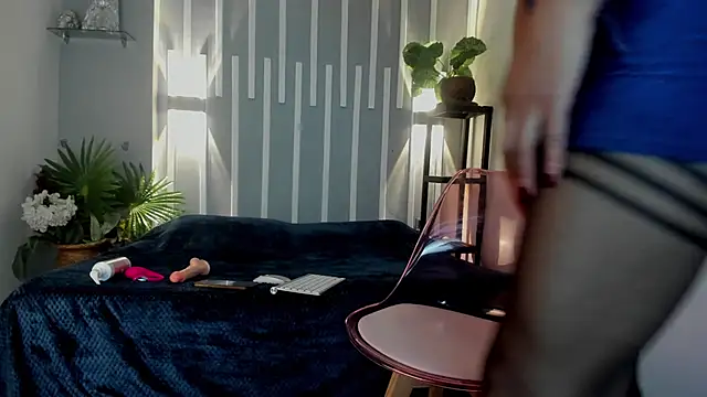 Snapshot of Samantha__cooper chatting on 7, 3, 2025 Samantha  cooper online show from 7, 3, 2025