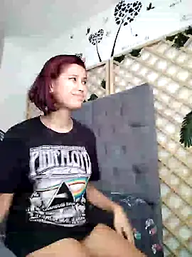 Snapshot of Mia_WAll chatting on 6, 1, 2025 Mia WAll online show from 6, 1, 2025