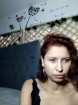 Snapshot of Mia_WAll chatting on 12, 1, 2025 Mia WAll online show from 12, 1, 2025