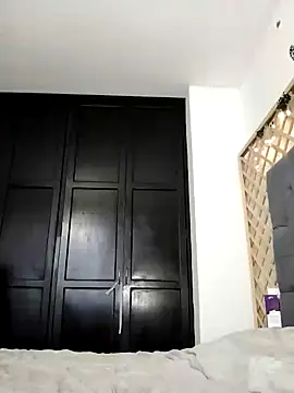 Snapshot of Mia_WAll chatting on 12, 1, 2025 Mia WAll online show from 12, 1, 2025