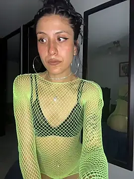 Snapshot of indira_k chatting on 26, 4, 2026 indira k online show from 26, 4, 2026