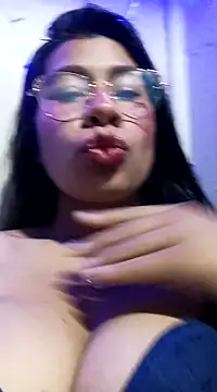 Snapshot of Pamelamilkk_1007 chatting on 1, 2, 2025 Pamelamilkk 1007 online show from 1, 2, 2025