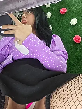 Isabellitasexi38 online show from 17, 3, 2026