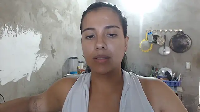 Snapshot of Coral0403 chatting on 12, 6, 2026 Coral0403 online show from 12, 6, 2026