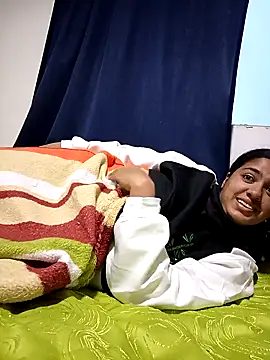 cleo lincy13 online show from 3, 1, 2025