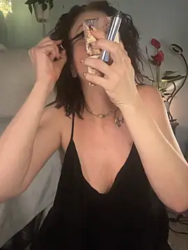 AlessasRoom online show from 8, 3, 2026