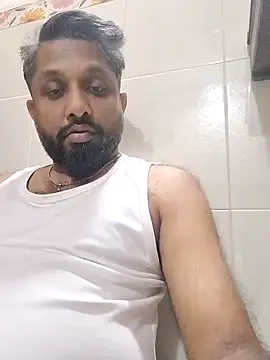 Snapshot of carria_homes chatting on 6, 1, 2025 carria homes online show from 6, 1, 2025