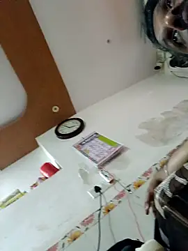 Snapshot of carria_homes chatting on 20, 1, 2025 carria homes online show from 20, 1, 2025