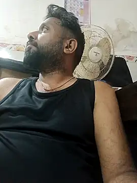 Snapshot of carria_homes chatting on 12, 2, 2025 carria homes online show from 12, 2, 2025