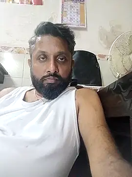 Snapshot of carria_homes chatting on 3, 3, 2025 carria homes online show from 3, 3, 2025