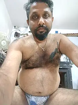 Snapshot of carria_homes chatting on 8, 3, 2025 carria homes online show from 8, 3, 2025