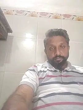 Snapshot of carria_homes chatting on 18, 3, 2025 carria homes online show from 18, 3, 2025