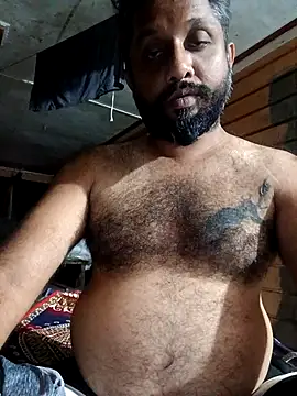 Snapshot of carria_homes chatting on 1, 11, 2025 carria homes online show from 1, 11, 2025