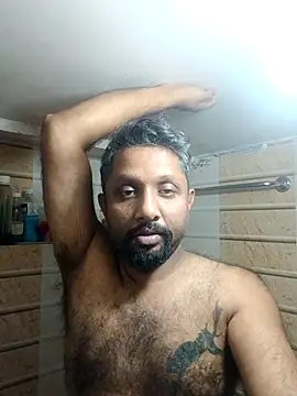 Snapshot of carria_homes chatting on 18, 12, 2025 carria homes online show from 18, 12, 2025