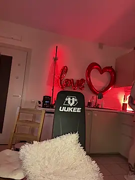 SOFYandMIKE online show from 9, 2, 2026