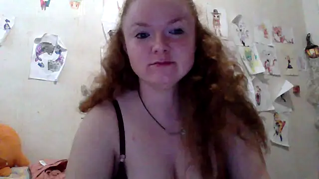 Snapshot of Rae_Jeannie chatting on 4, 4, 2026 Rae Jeannie online show from 4, 4, 2026