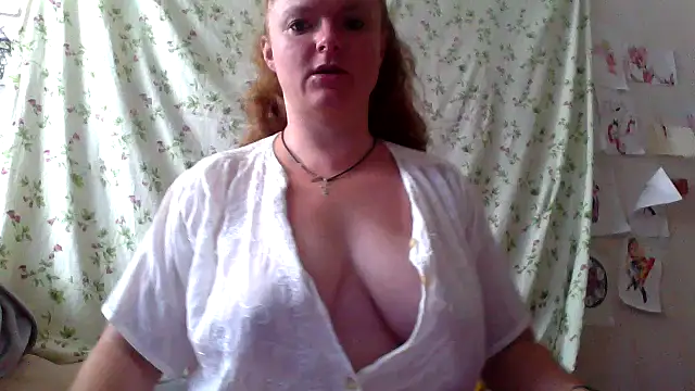 Snapshot of Rae_Jeannie chatting on 11, 7, 2026 Rae Jeannie online show from 11, 7, 2026